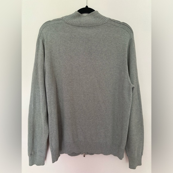 Men’s Calvin Klein Gray Zip Up - Picture 4 of 4